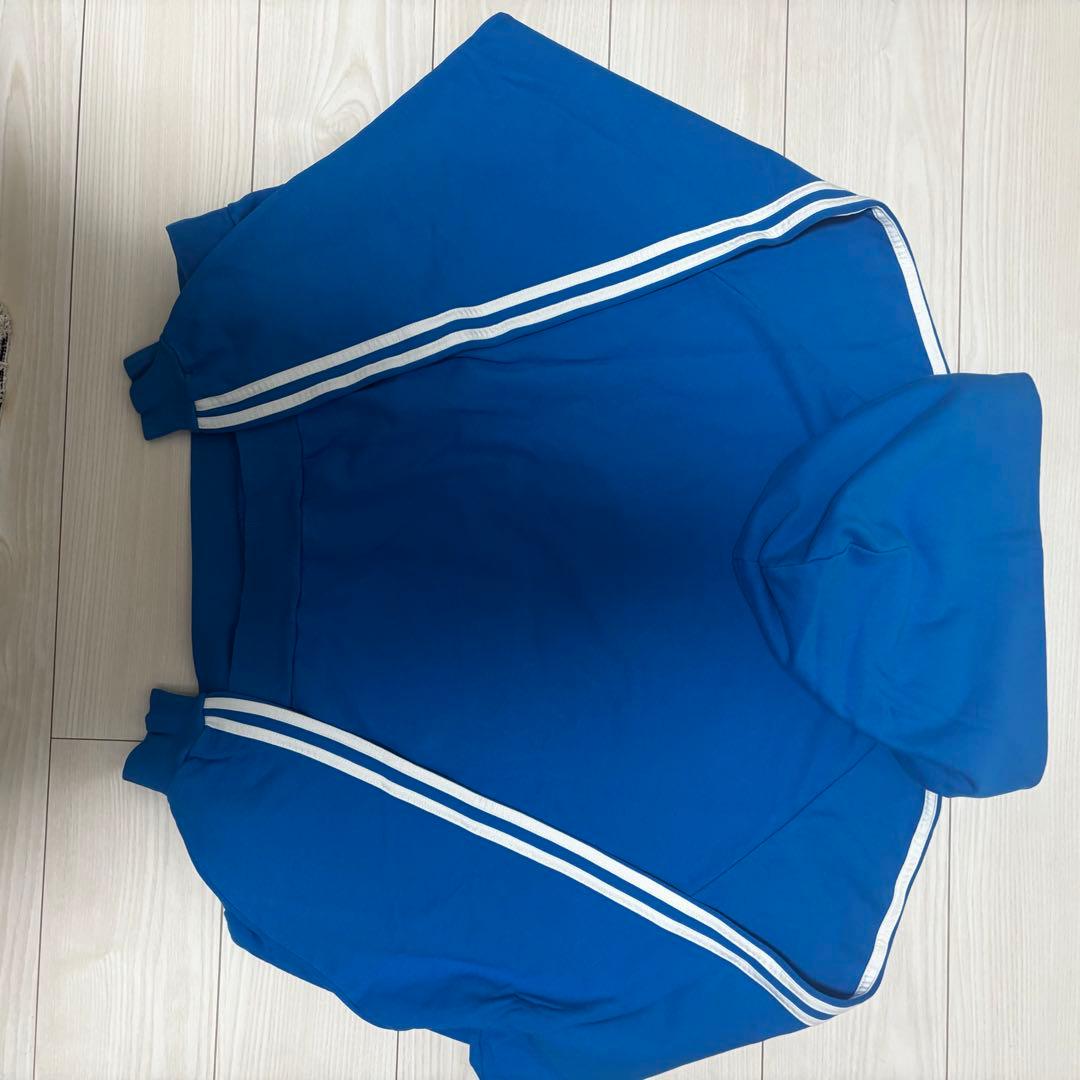 新品未使用BALENCIAGA adidas バレンシアガパーカー 青1