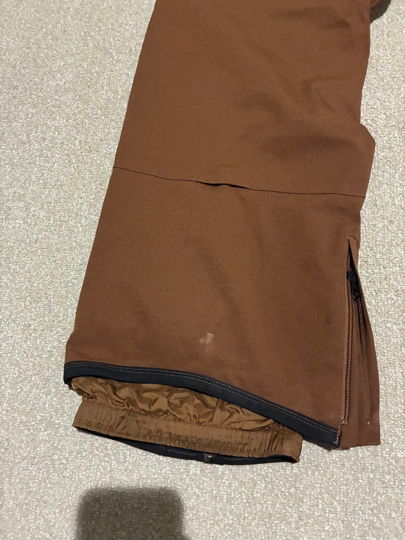 バートン　リザーブビブパンツ　スノーボードウェア