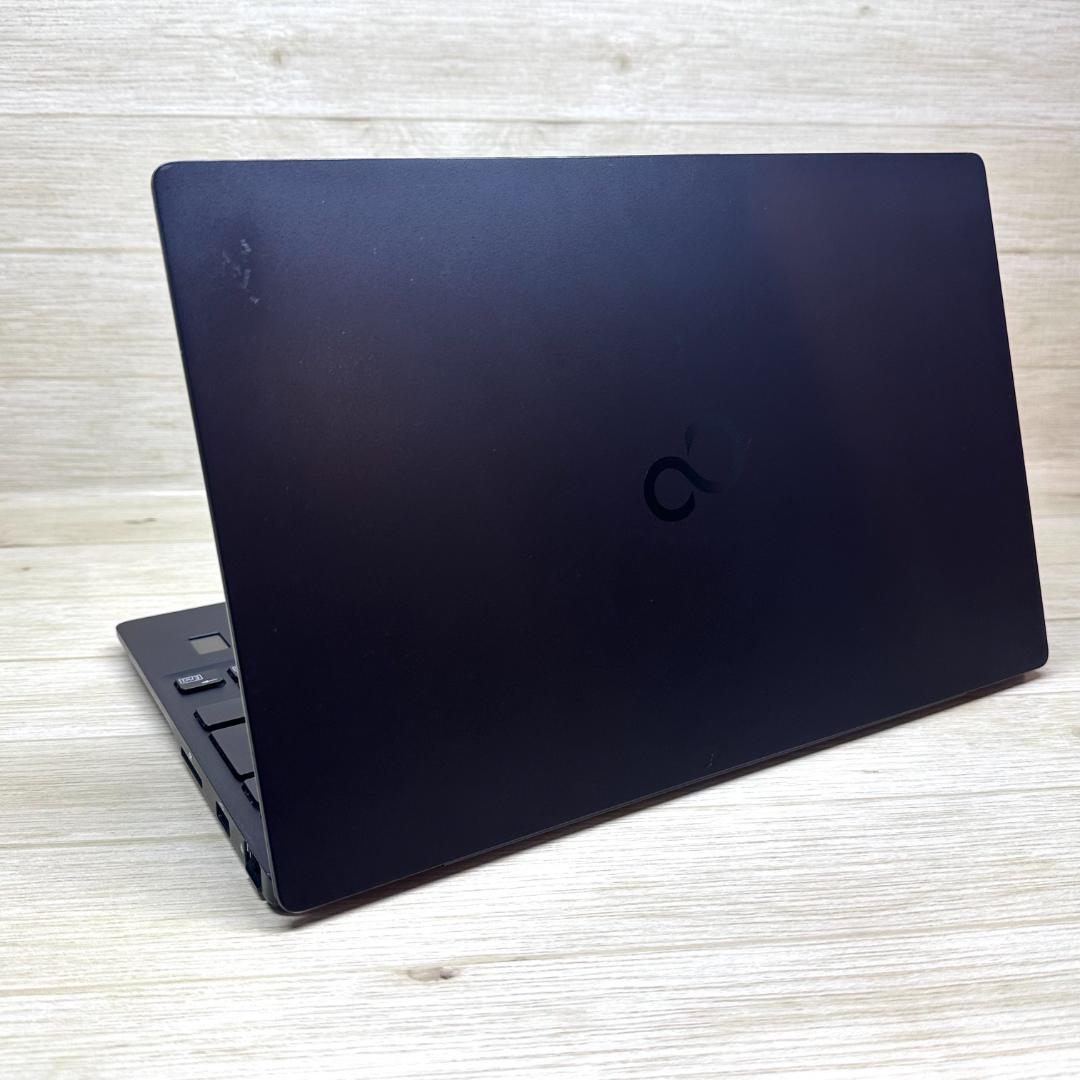 ★超軽量モデル★ 2021年製 13.3インチ 第11世代i5 富士通 H03