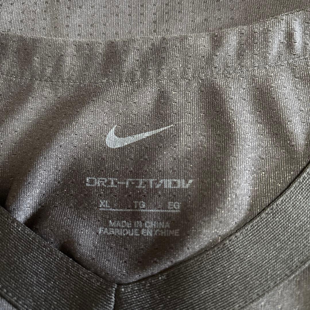 ナイキ ナダル ゲームシャツ ドライフィット