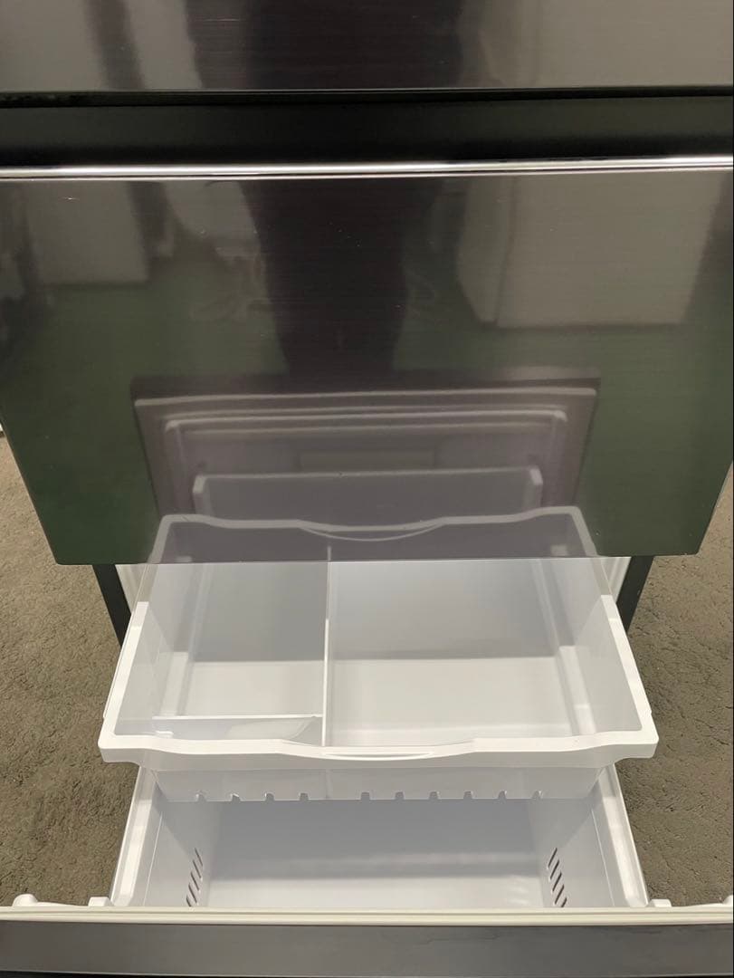 444⭕️冷蔵庫　日立　黒　大型　左開き　スリム　設置無料　中古　綺麗　おすすめ