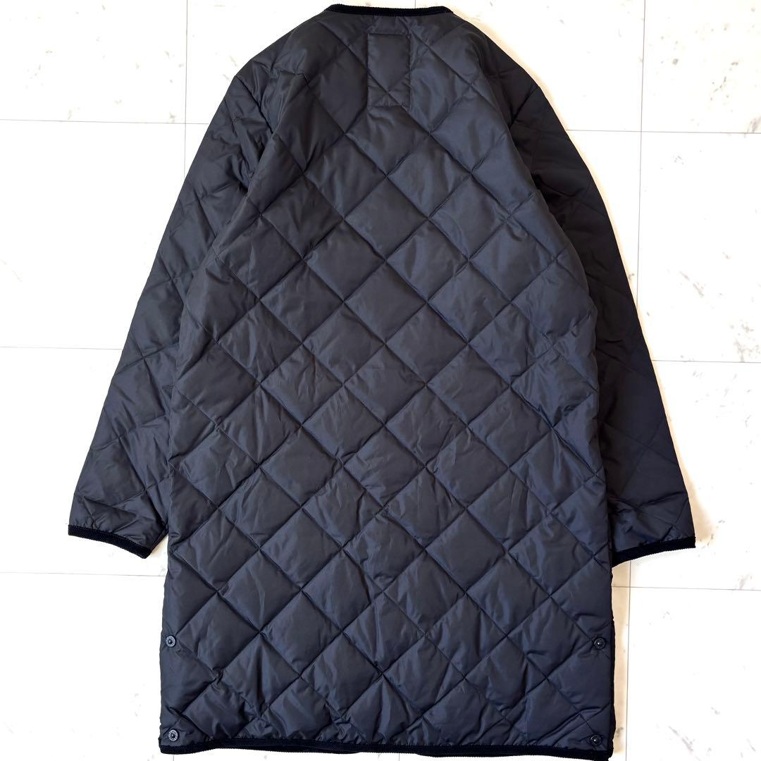 タイオン　パイピングノーカラーキルティングコート　コーデュロイ　ロゴボタン