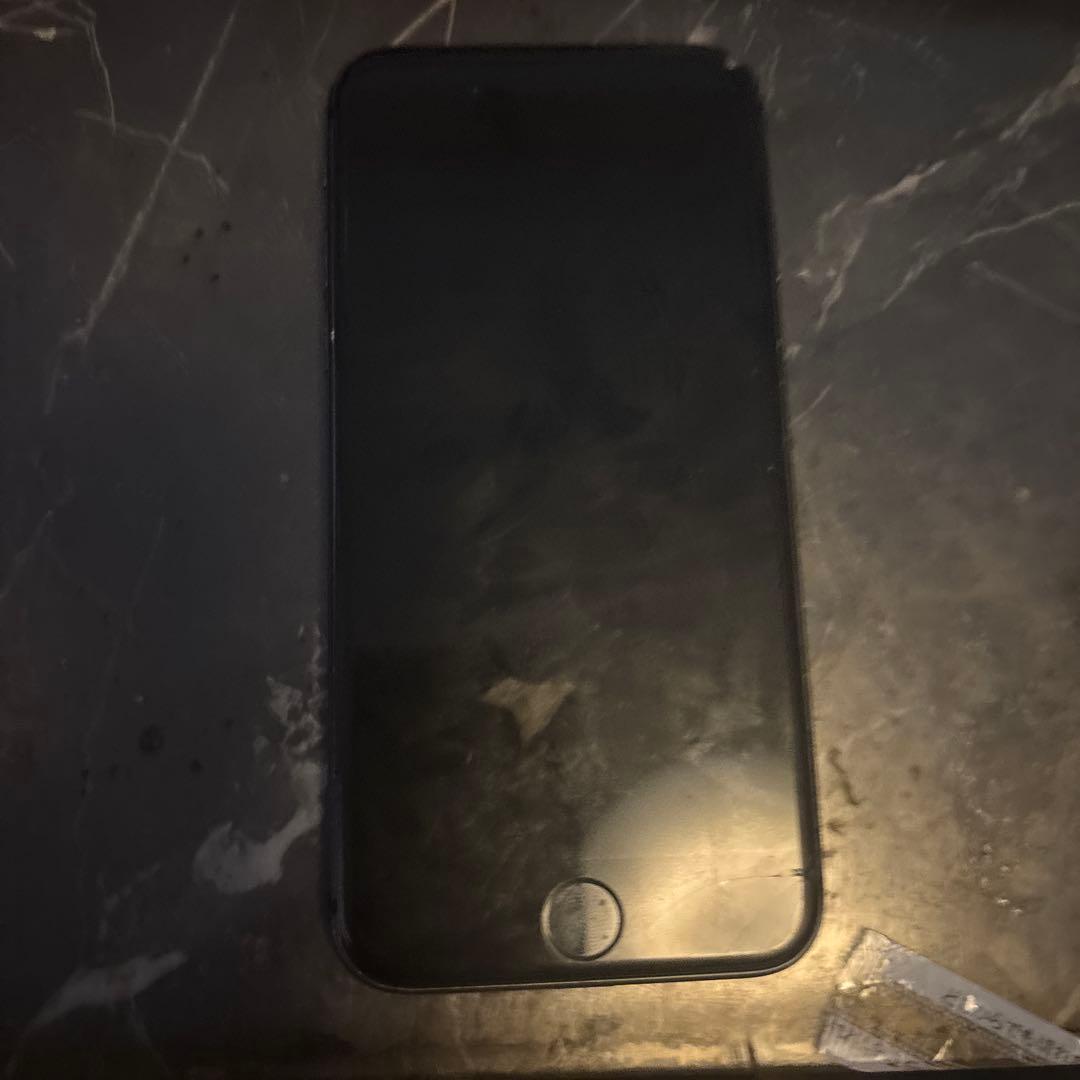 お*り様 Apple iPhone 8 ブラック