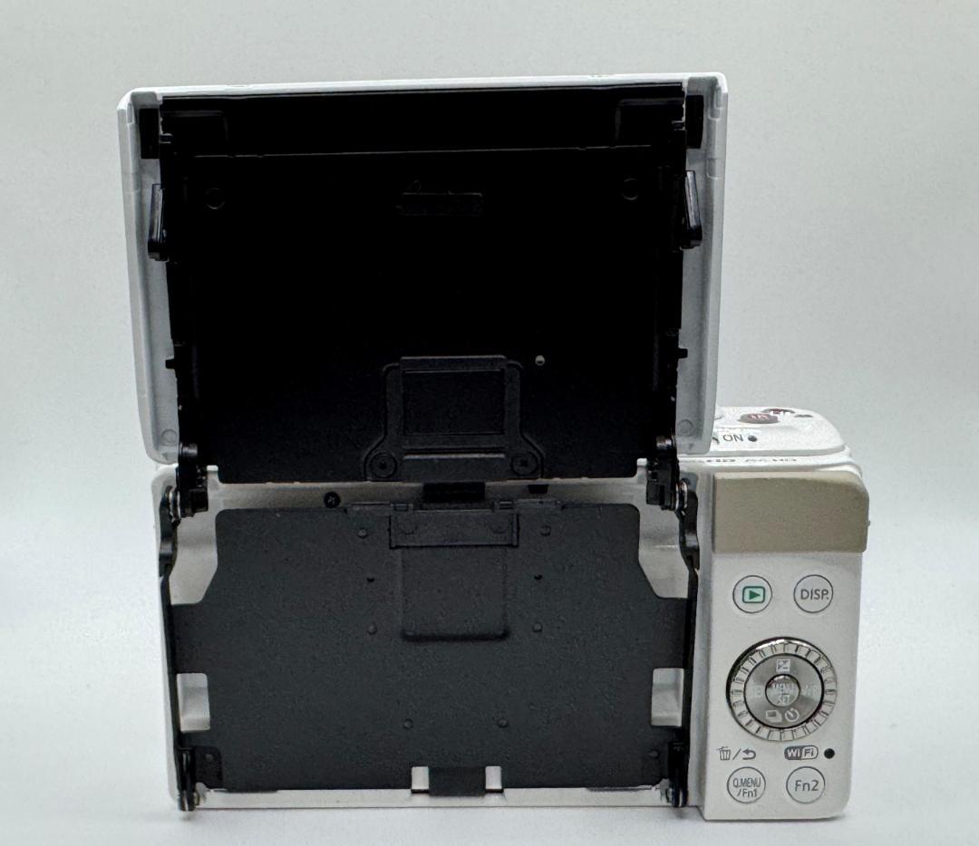 【美品】LUMIX GF6 ダブルズームキット ホワイト｜おまけ付