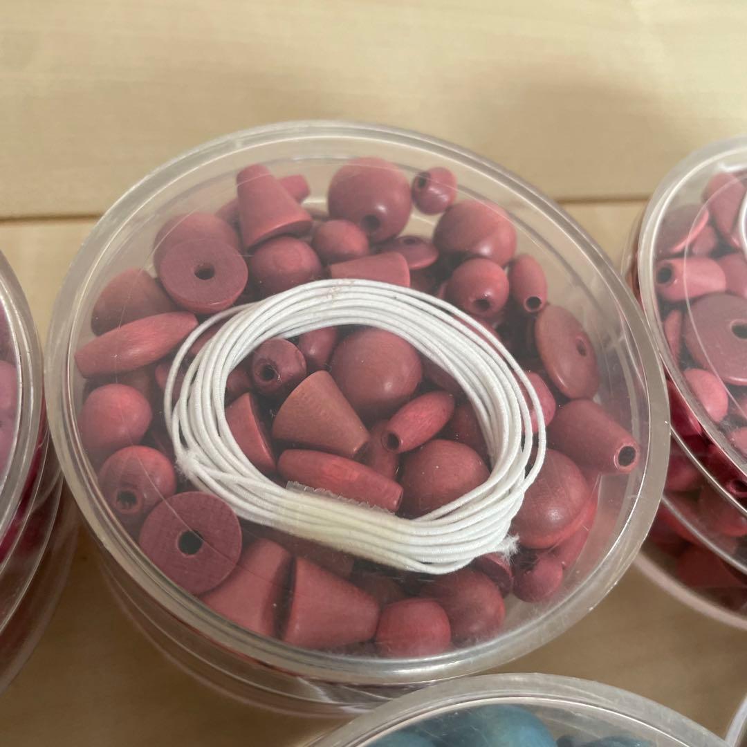 ジョバネック　ドイツ製　木製ビーズ　ウッドビーズ　ニキティキ