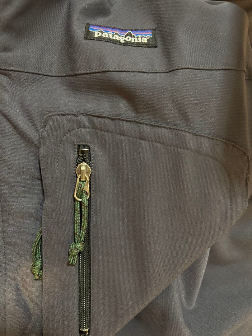 【極美品】カナダ製 Patagonia hydroshed jacket XL