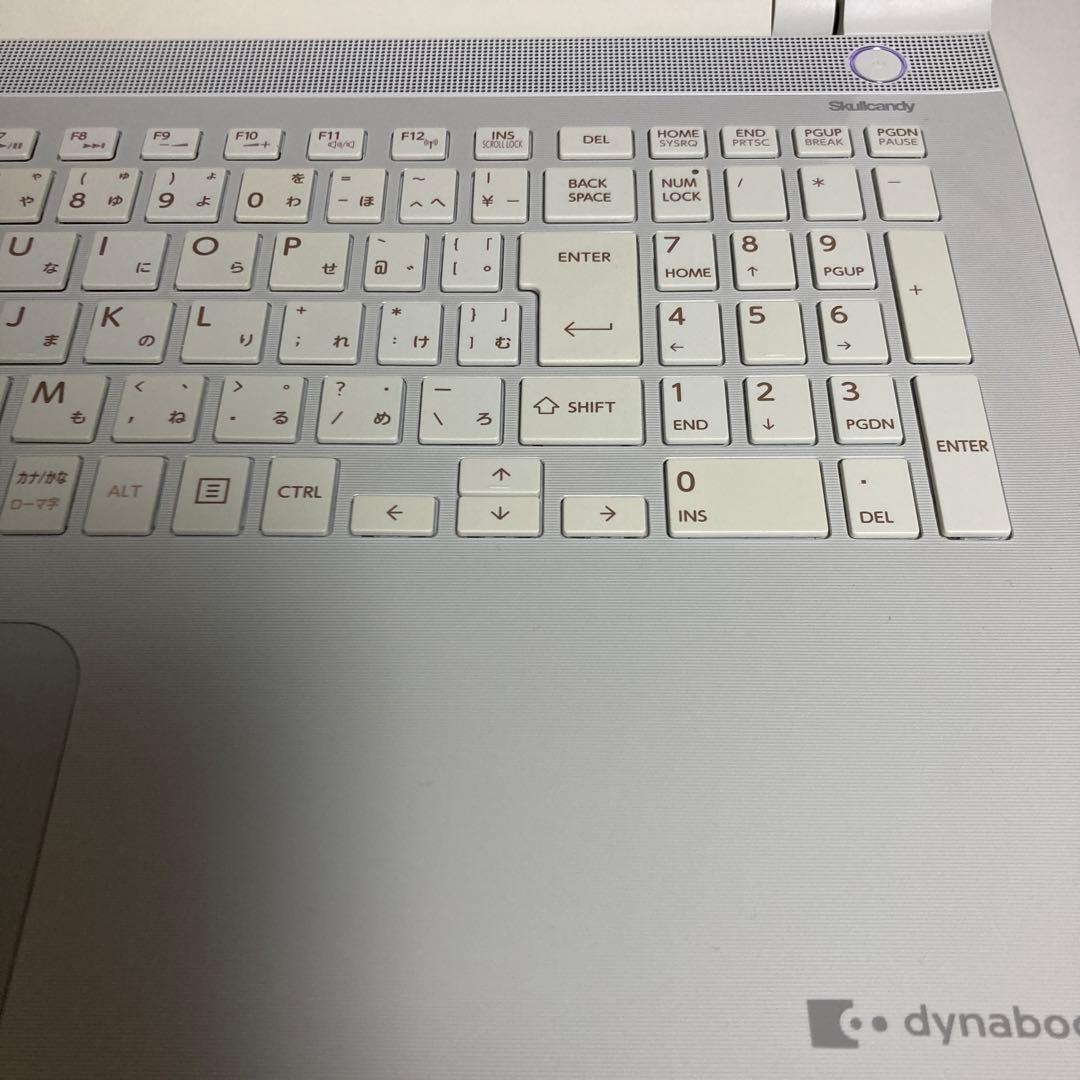 【中古品】dynabook AZ35/VW　i5-6200U 　4GB