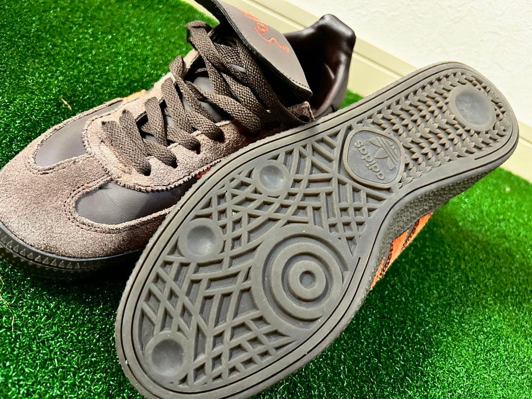 靴 adidas handball spezial