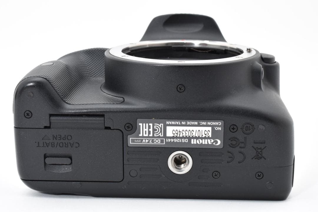 ■ 美品 ■ キヤノン　Canon EOS Kiss X7 《S数4752回》