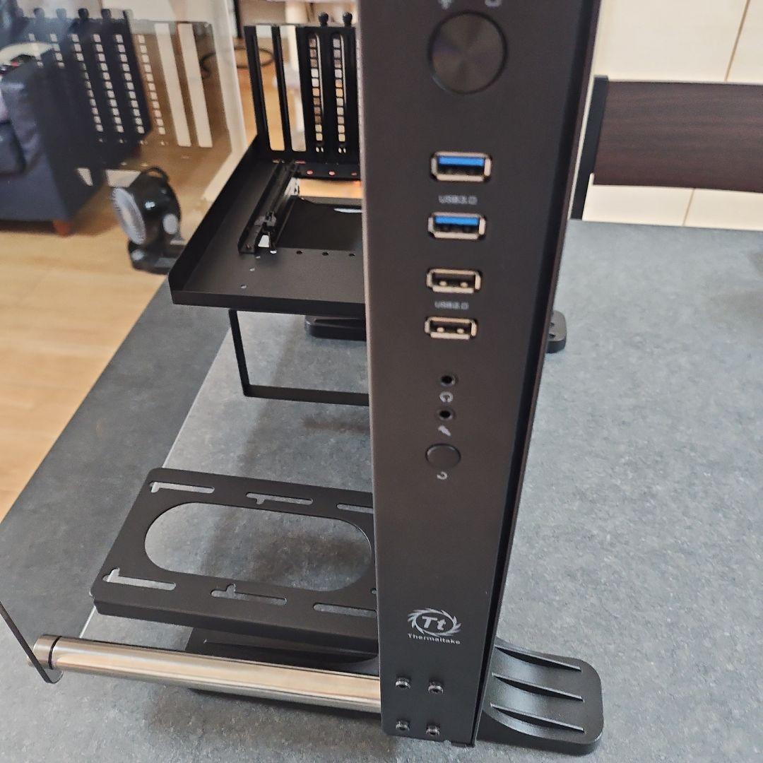 Thermaltake Core P3 ミニタワーPCケース ガラスパネル付き