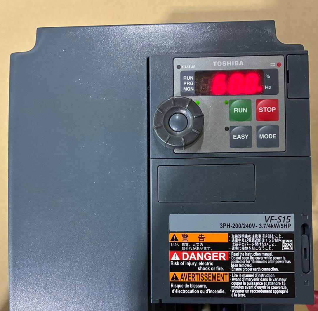 TOSHIBAインバータ3.7KW