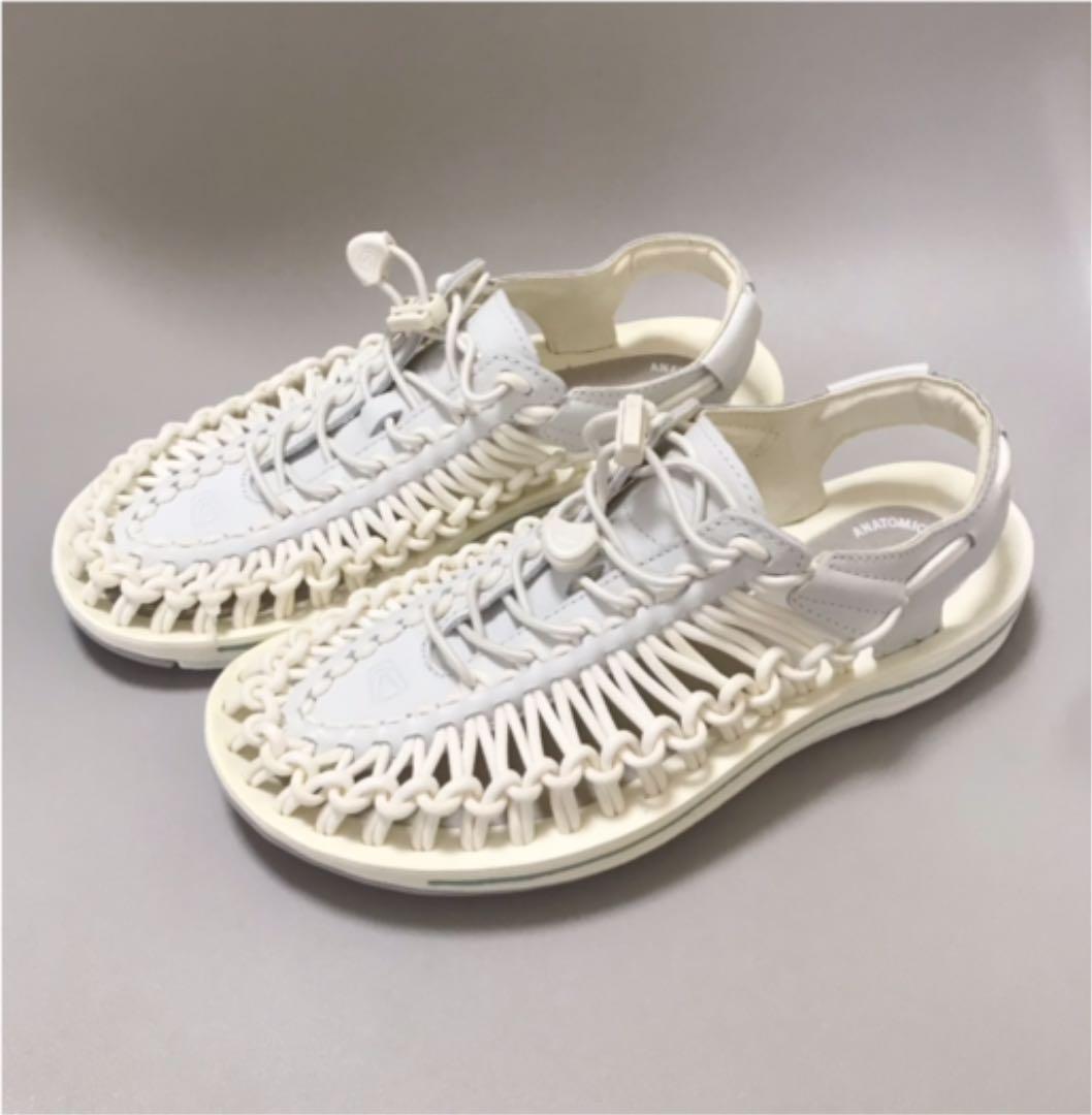 春夏カラー♡ KEEN UNEEK 25cm