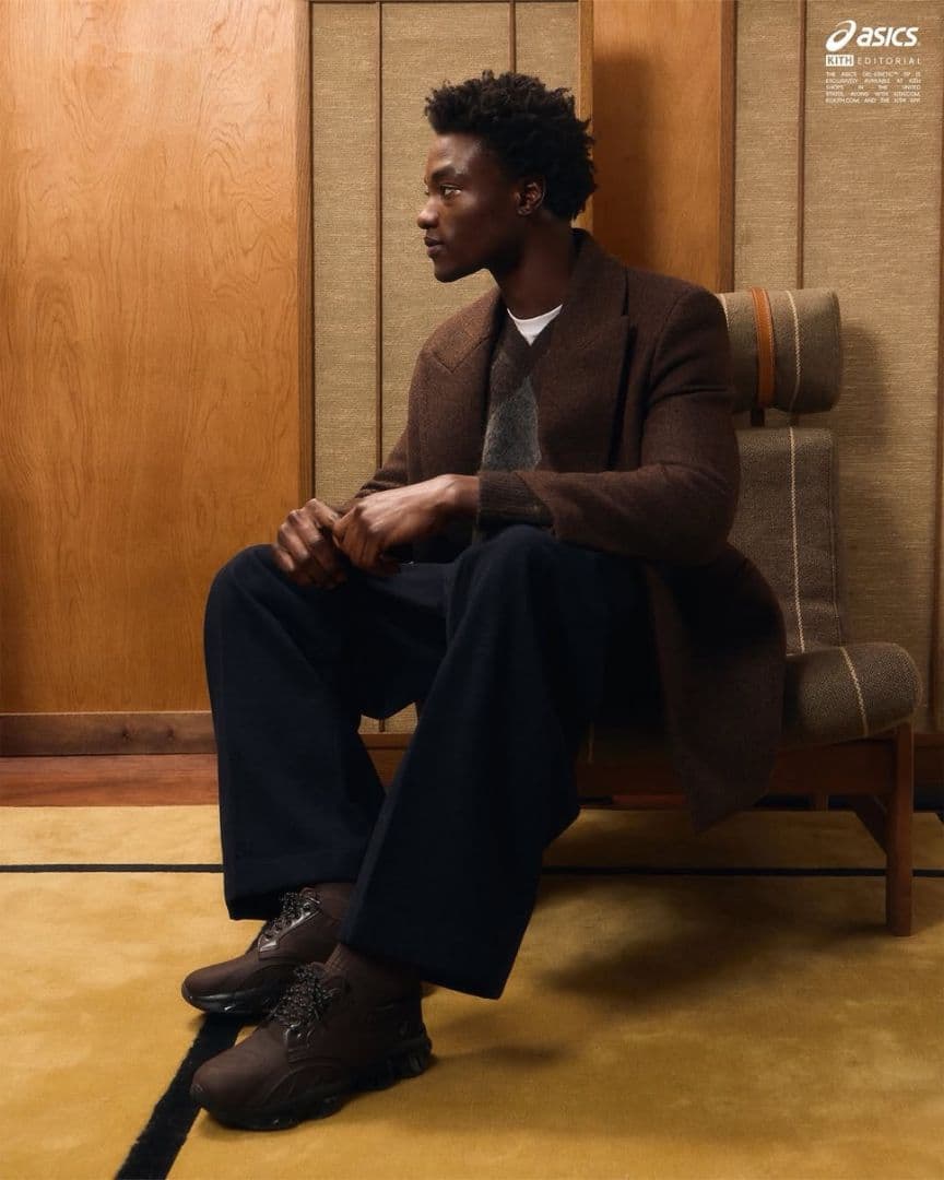 今週限定ASICS　GEL-KINETIC SP　ブラウン