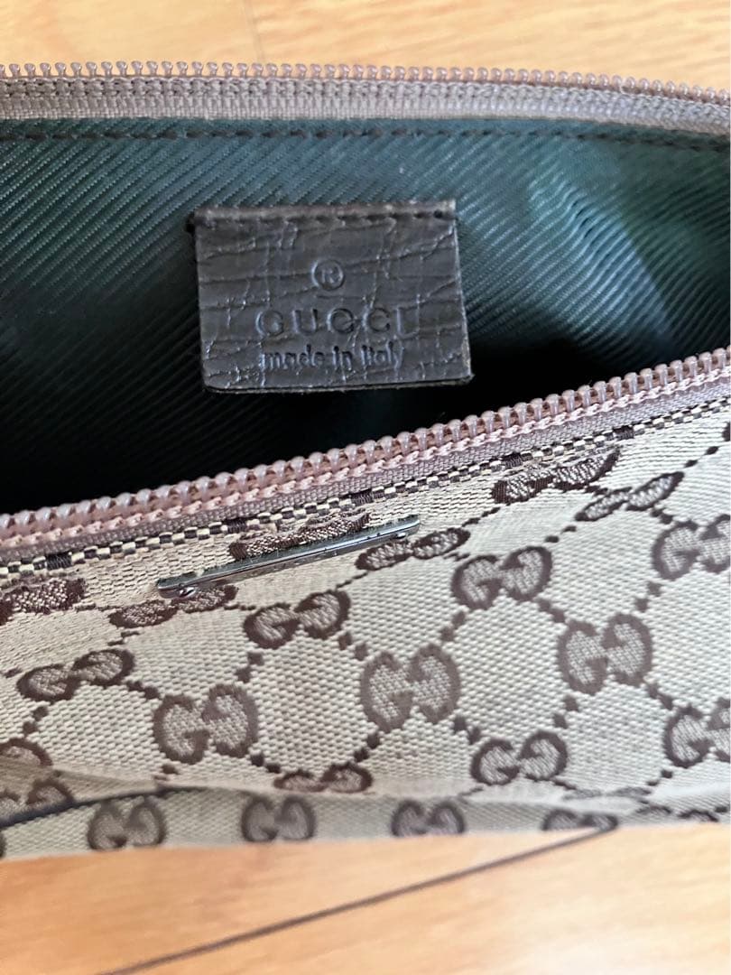 GUCCI アクセサリーポーチ GGキャンバス ミニバッグ
