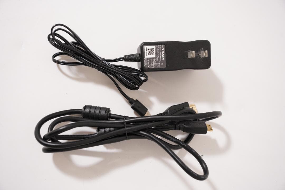 IODATA モバイルモニター 15.6インチ EX-LDC161DBM