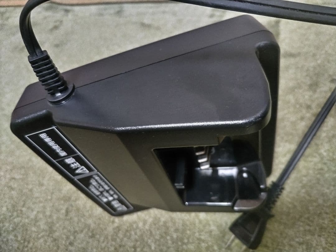 パナソニック　電動アシスト自転車用急速充電器　NKJ074Z2