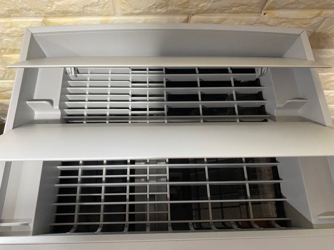 【訳あり】DAIKIN ダイキン　加湿空気清浄機 MCK70ZE2-W