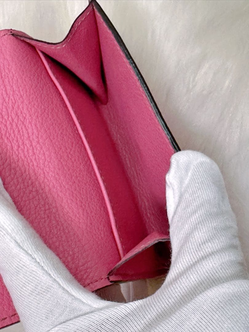 【美品】カルティエ Cドゥ 名刺入れ フラップ式　ピンク