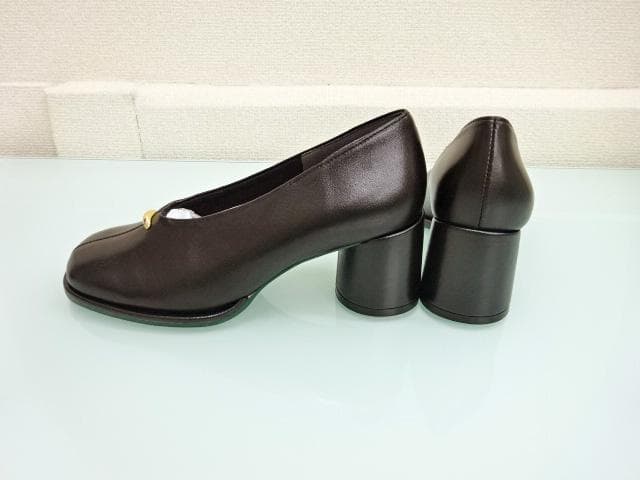 【新品】GRISE5cmポインテッドレザーソフトウエッジパンプス黒23cm