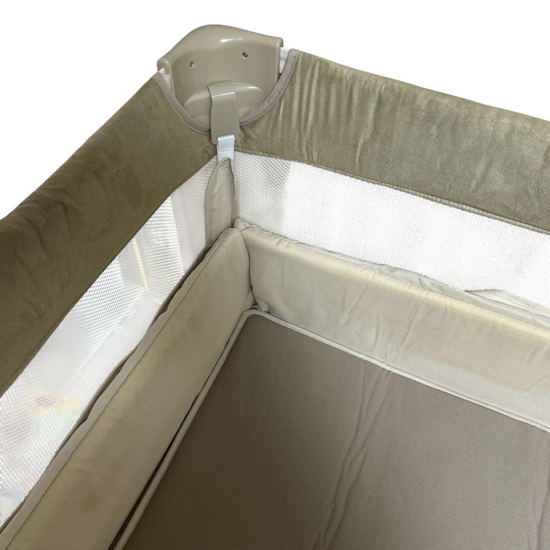 【美品】アップリカ ココネル　エアープラス　ホワイトベージュ 最上級モデル