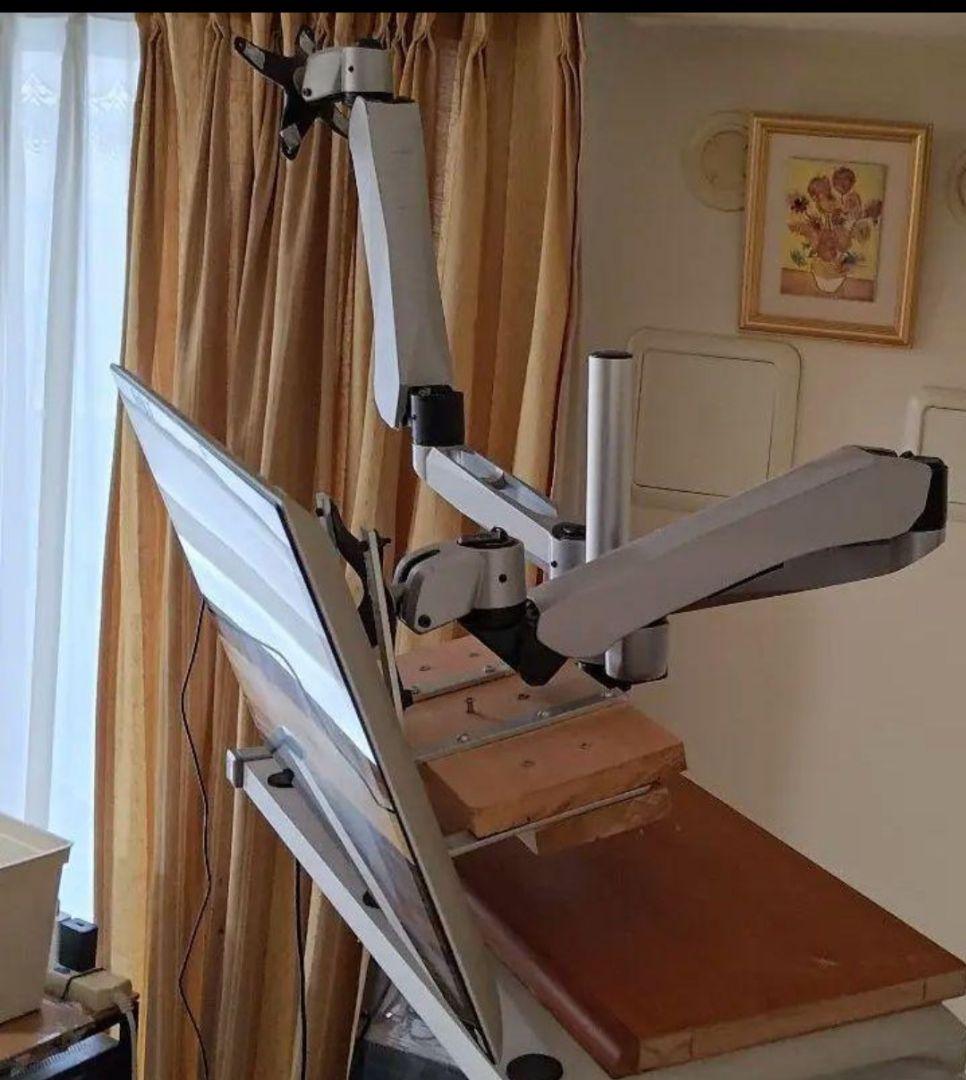 ♦️⑦SANWA SUPPLY 水平垂直モニターアーム2面 CR-LA1007