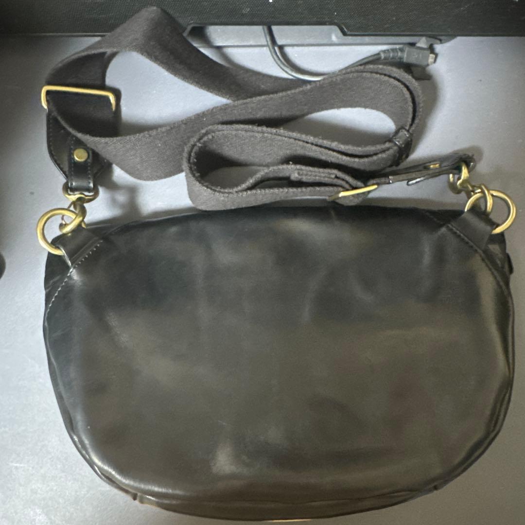 や*ん様 ⭐️美品⭐️　入手困難✨GANZO GUD ST ボディバッグ