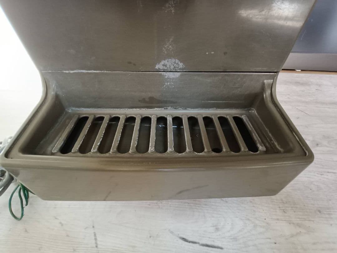 ホシザキ 業務用全自動製氷機 チップアイス 　 卓上ウォーターディスペンサー