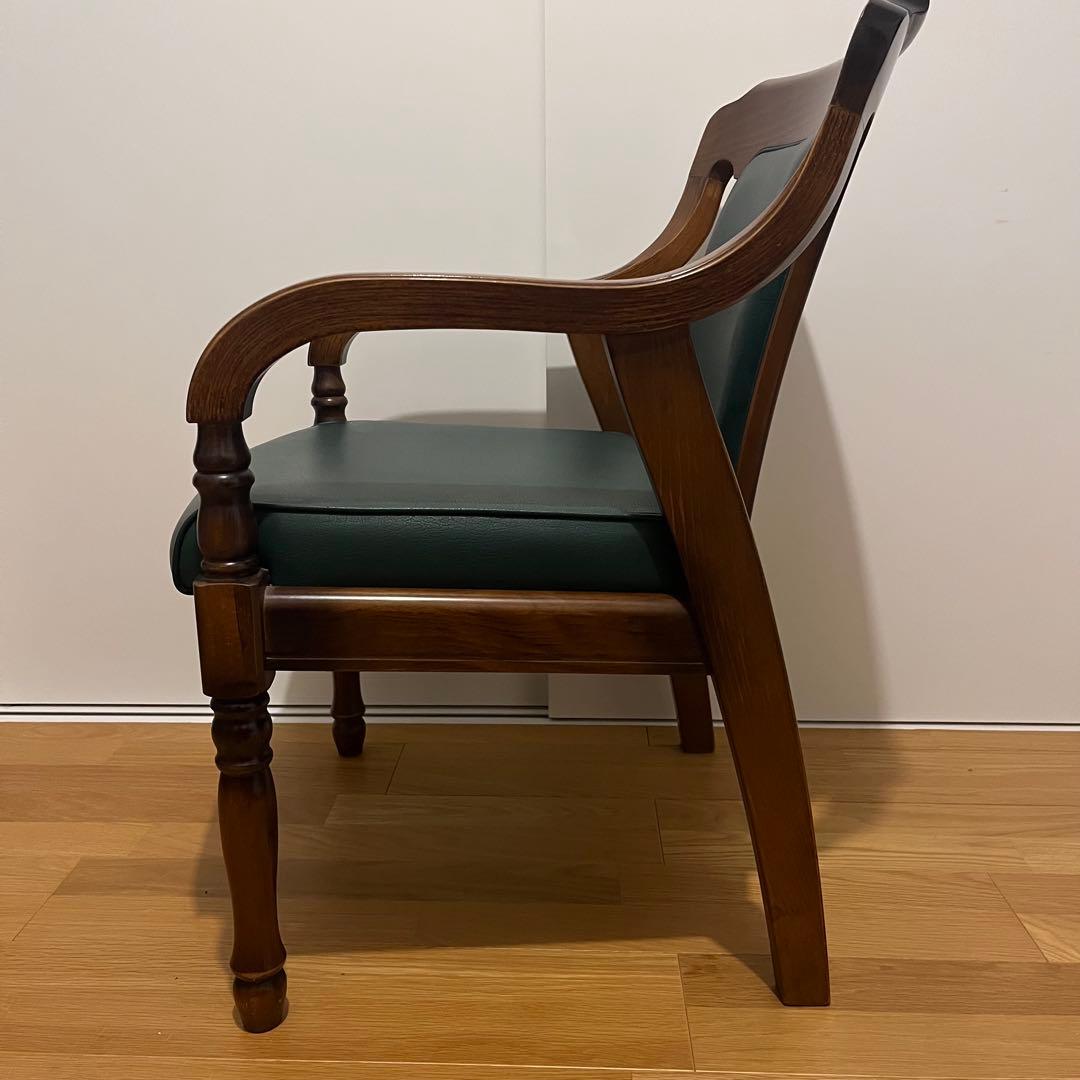 訳アリ カリモク アームチェア 緑レザー 木製椅子 キツツキ　廃盤品　送料込み③