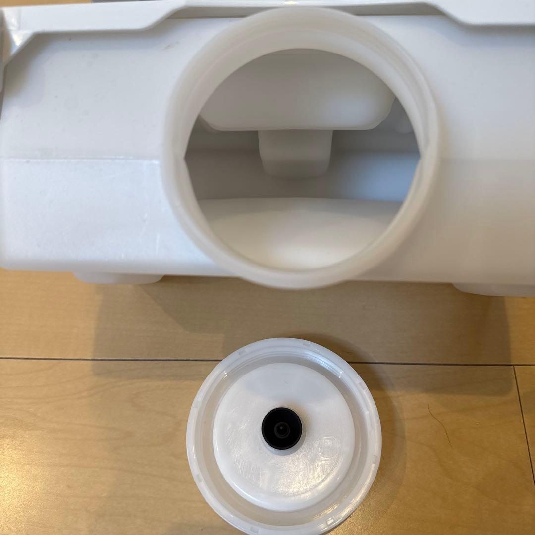 2025年製　ダイキン　空気清浄機 縦型 ホワイト　MCK505A-W