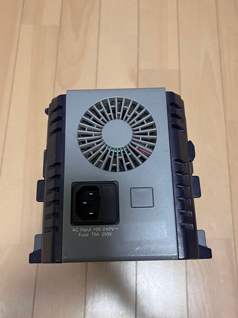 IDX VL-4S 4連チャージャー 【持ち手無し】