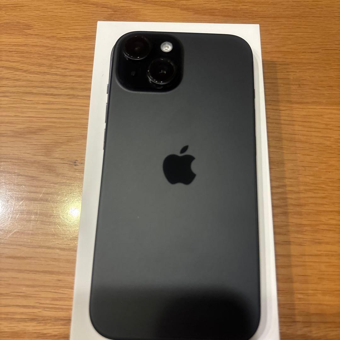 Apple iPhone15 ブラック 本体　128GB