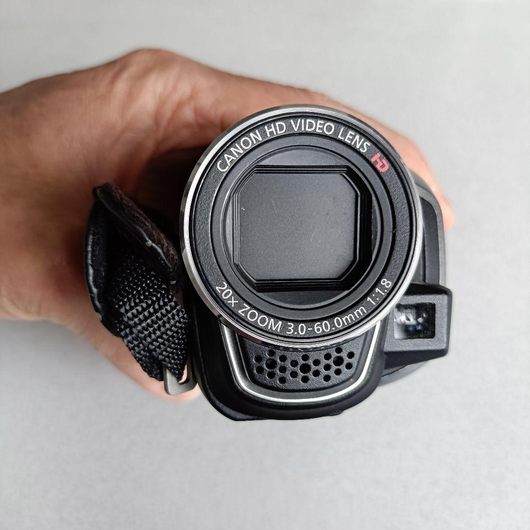 Canon　ビデオカメラ　iVIS HF R10