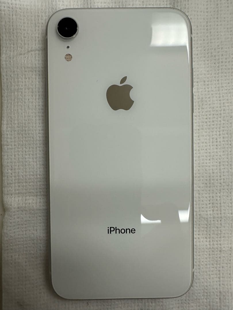 美品　iPhone XR ホワイト 128GB バッテリー81% SIMフリ -