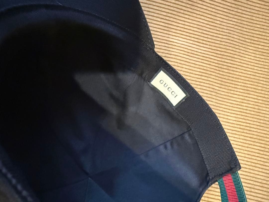 GUCCI ベースボールキャップ　L