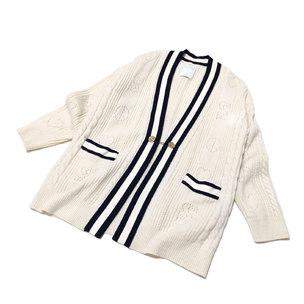 サンドロ　ウールパンチングロゴカーディガン 　金ボタン　ニット　バイカラー