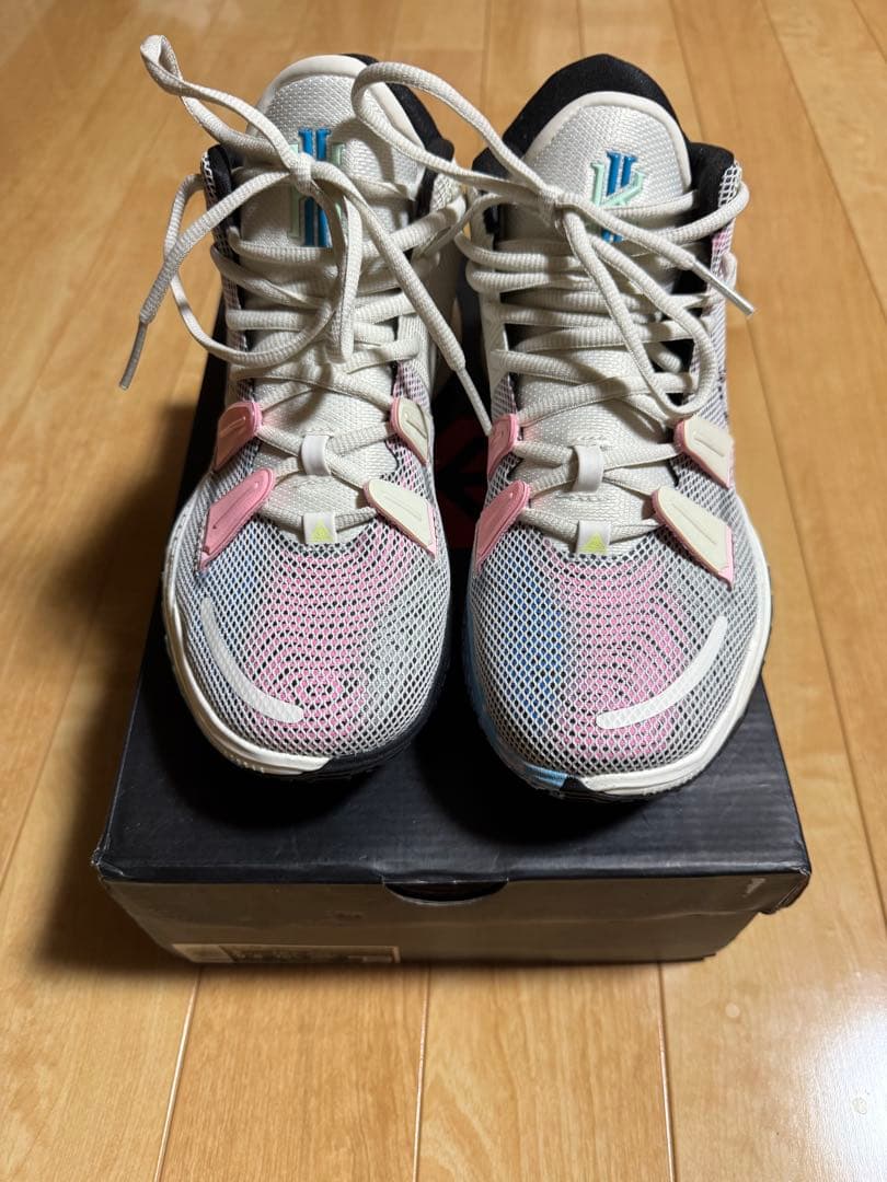 期間限定値下げ【新品未使用】NIKE カイリー7 26m EP