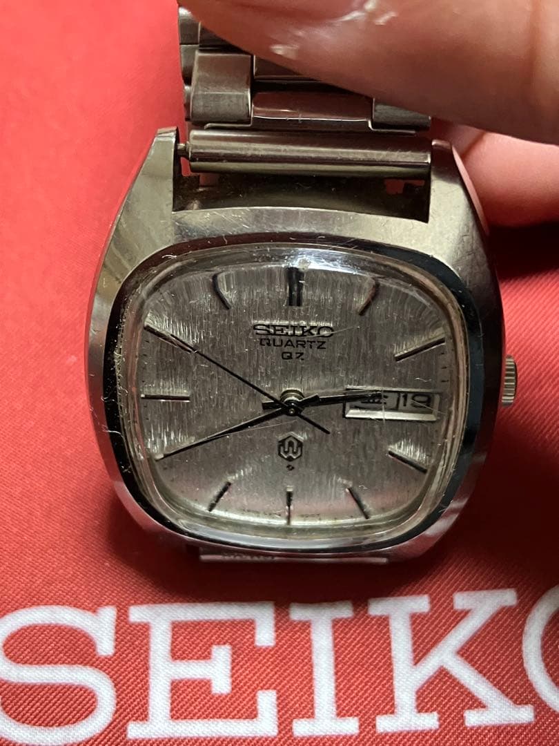 h*u様 セイコークオーツQZなにも問題なく稼働中、電池新、ブレス社外フリータイ