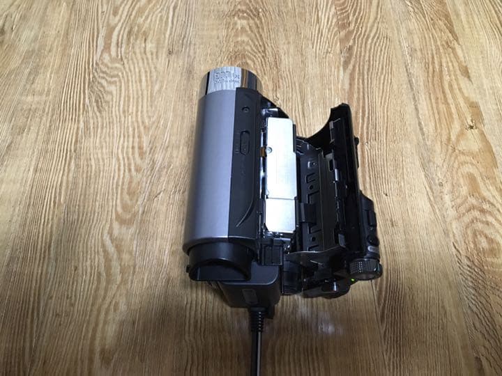 ビデオカメラ DCR-HC62