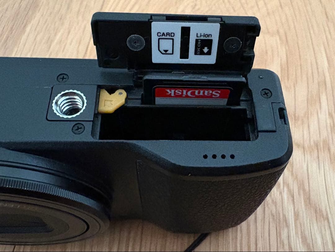 【ジャンク品】RICOH GR コンパクトデジタルカメラ