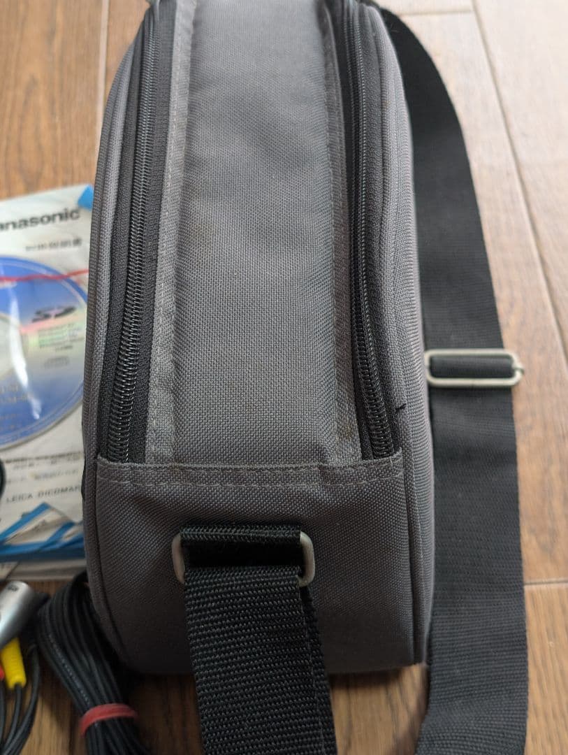 Panasonic　NV-GS200K シルバー　フルセット