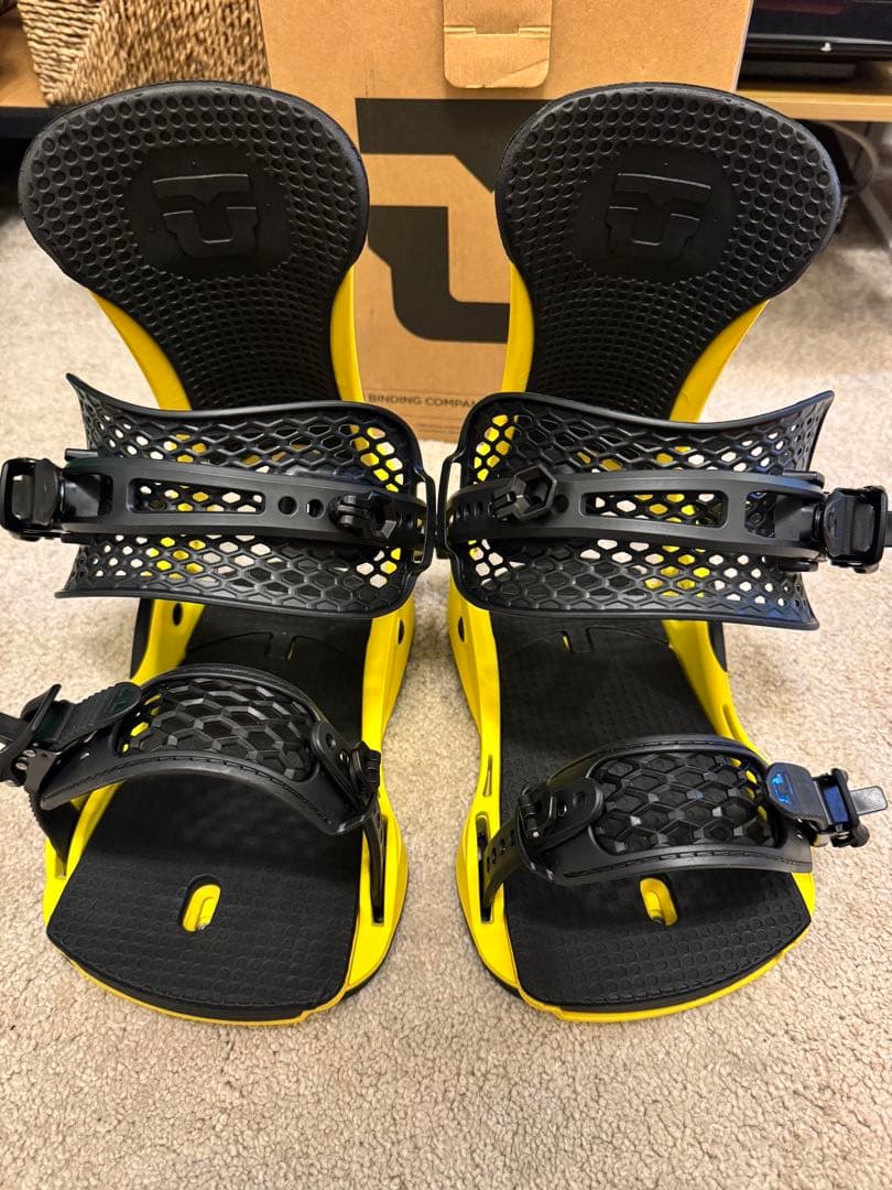 美品✨UNION ユニオン　FORCE フォース　イエロー　22/23モデル　M