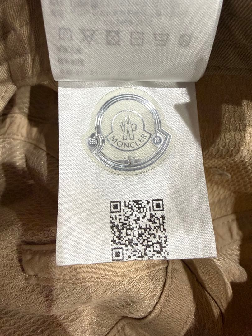 MONCLER ベースボールキャップ UNI ベージュ