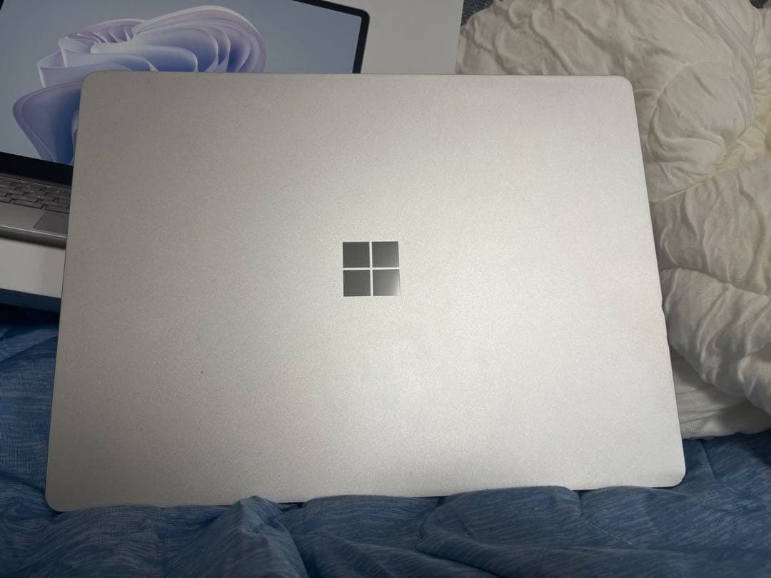 Microsoft Surface Laptop Go 3 シルバー 本体
