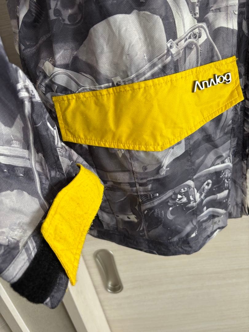 Analog スノーボードジャケット グレー/イエロー　ウェア