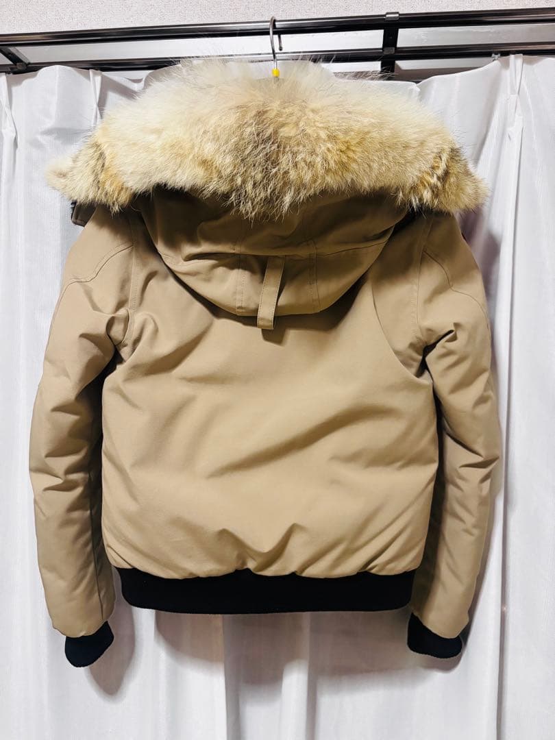 カナダグース ベージュ ダウンジャケット　ラブラドール　美品