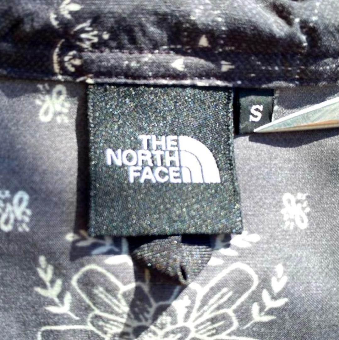 THE NORTH FACE ノベルティコンパクト ジャケット【ペイズリー柄】