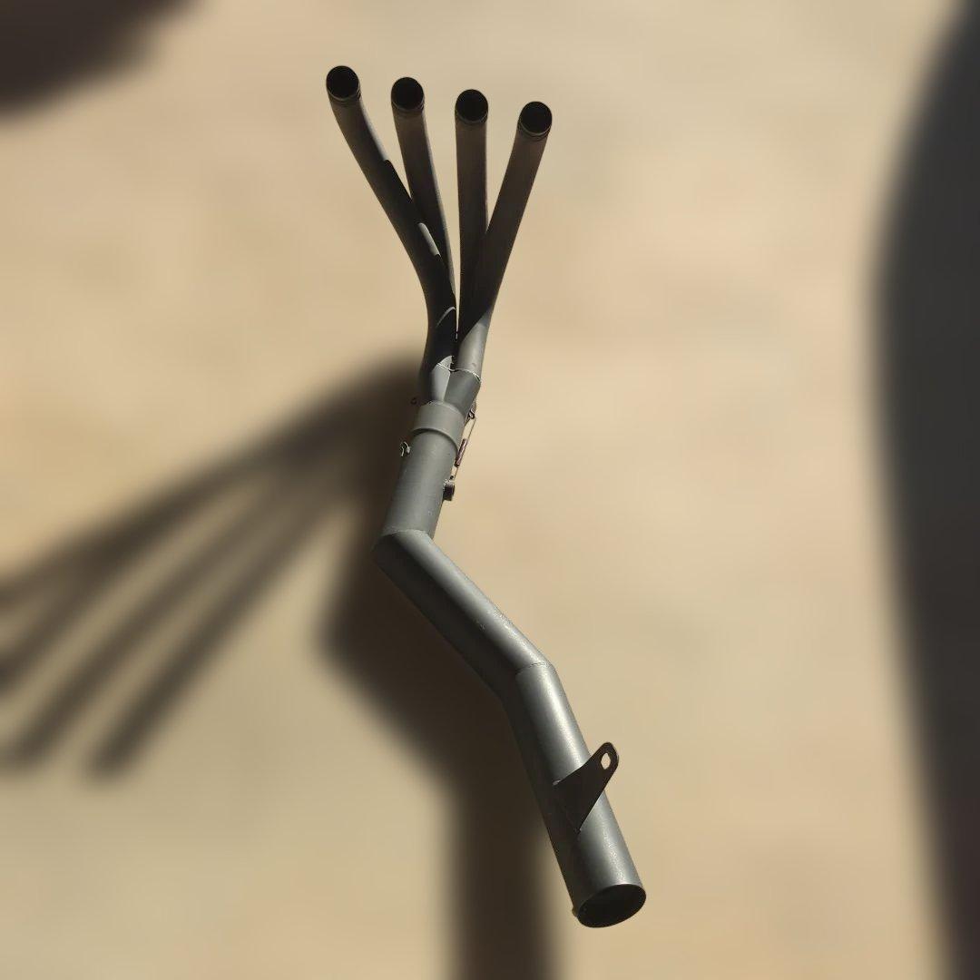 マフラー2018年製