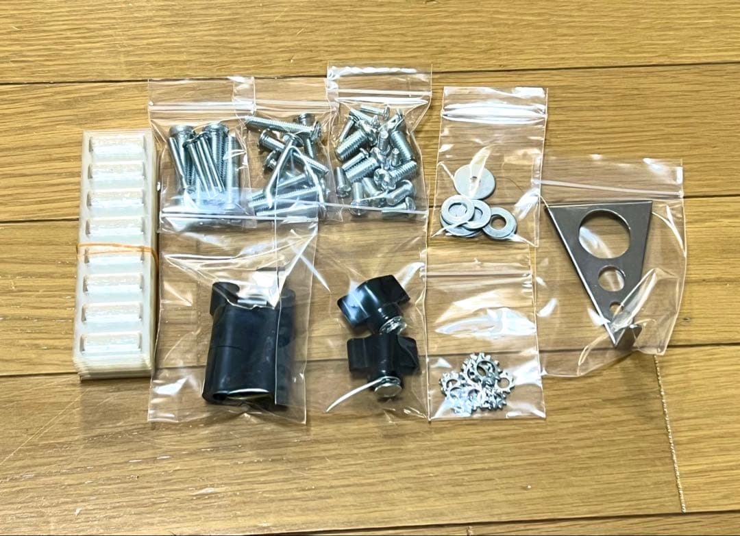 壁美人 テレビ壁掛け金具 TI200 Mサイズ 37-47型対応