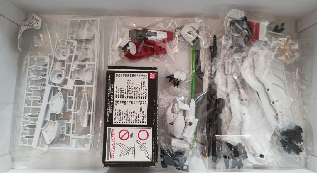 新機動戦記ガンダムW PG 1/60 ウイングガンダム　ゼロカスタム　ジャンク