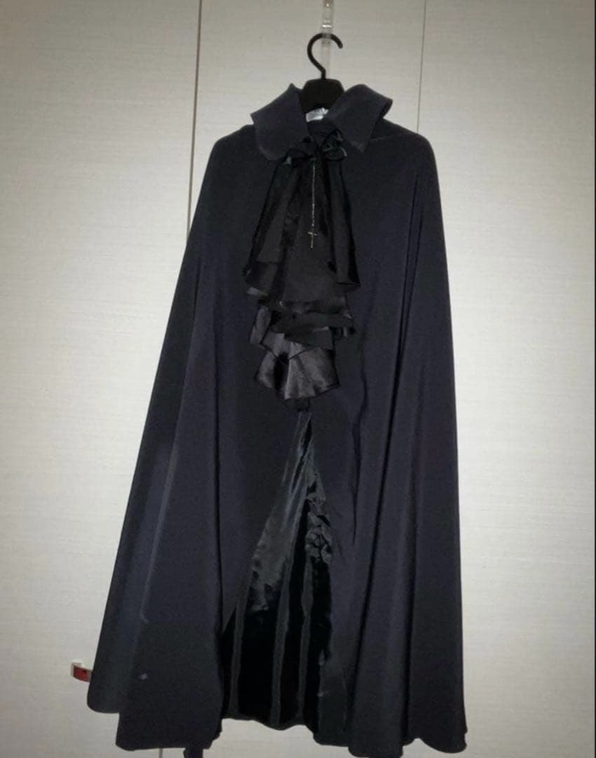 月*原様 [MARBLE] ボリュームタイ付きロングマント：紺×黒 ゴスロリ